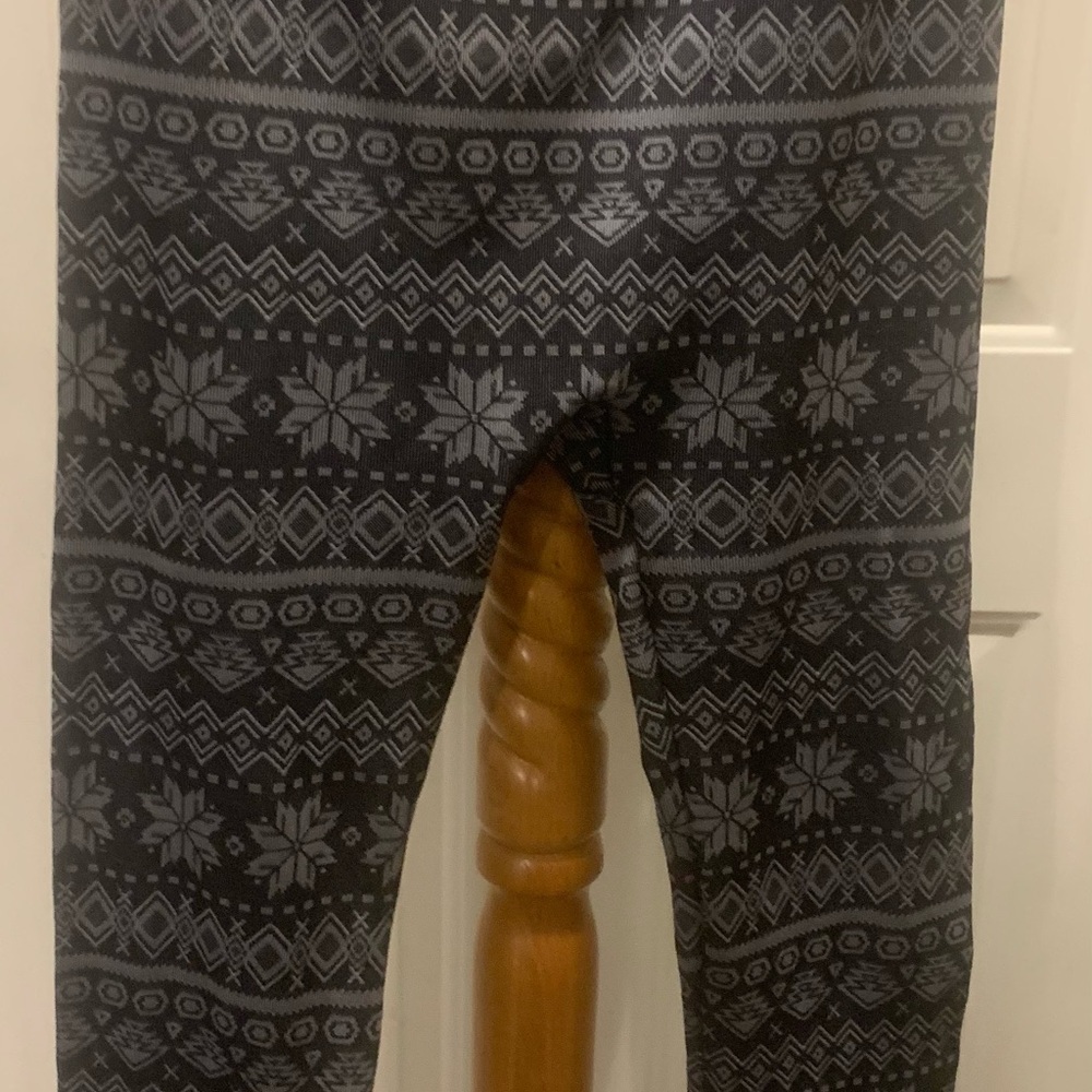 Lane Bryant black & White leggings E/F